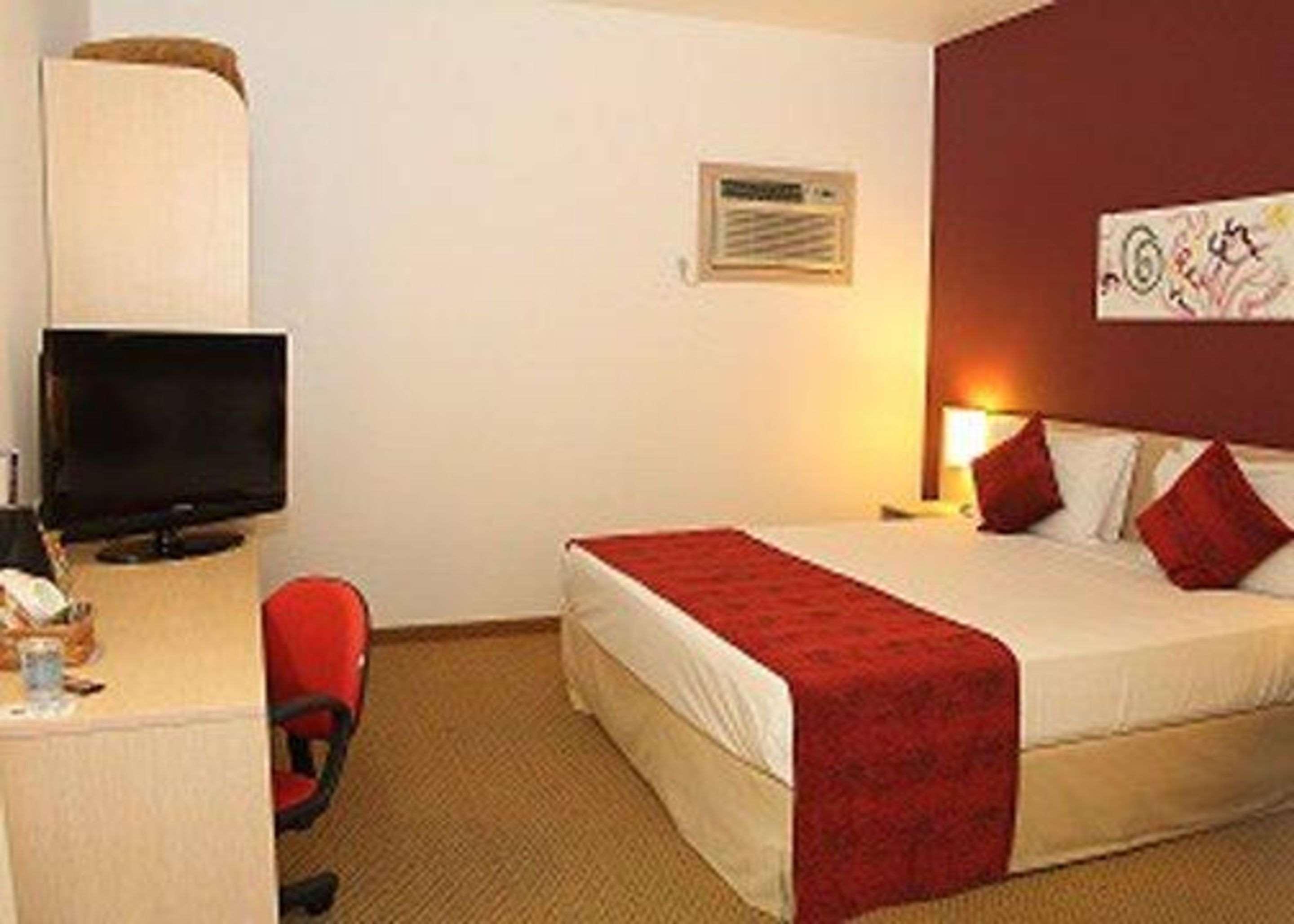 Comfort Hotel Joinville Bagian luar foto